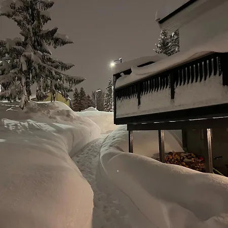 Northern Nights Apartment *